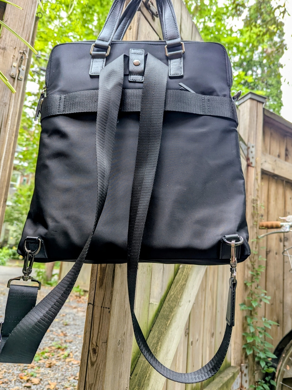 Pelle Black Leather & Nylon Convertible Laptop Tote Backpack RFID Trolley Strap - Picture 2 of 13